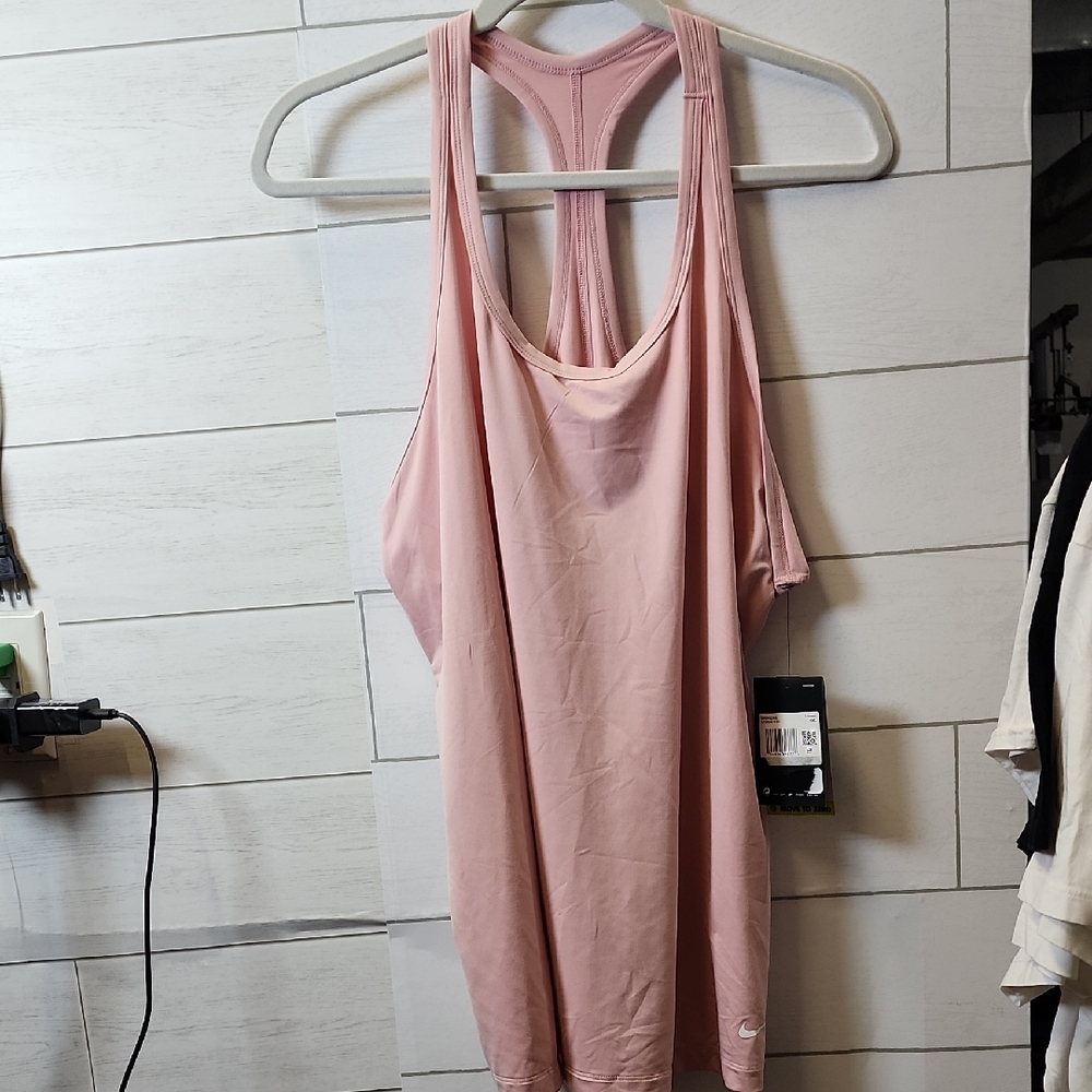NWT Nike Women's Pink Training Tank Top